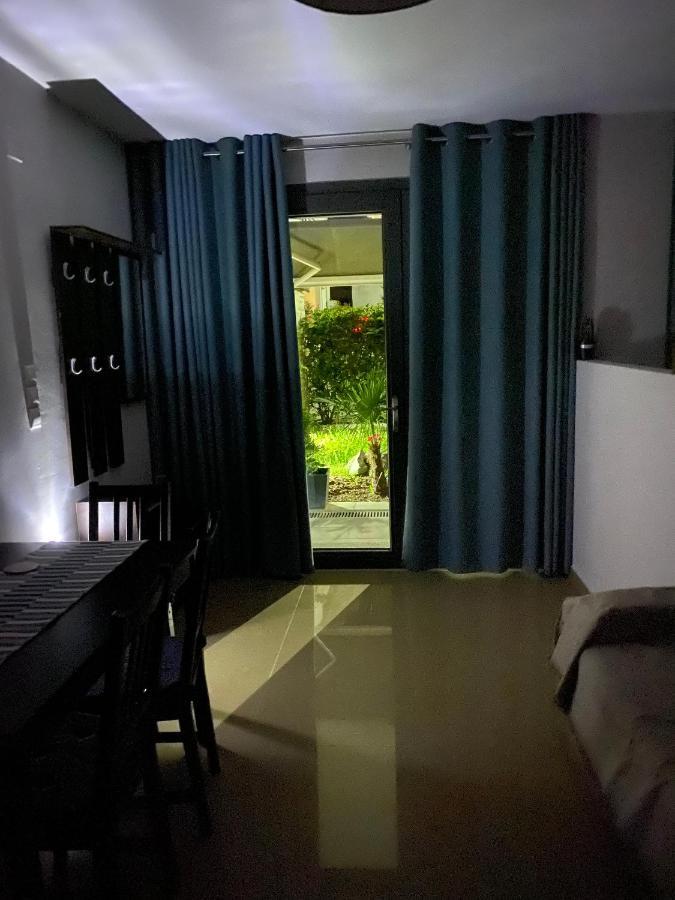 Meteora Studio By Meteora Residencies กาลัมปากา ภายนอก รูปภาพ